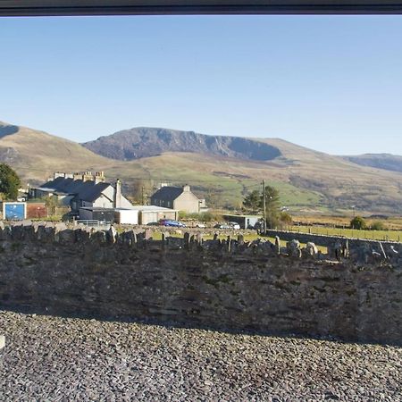 Canolfan Y Fron Nantlle エクステリア 写真